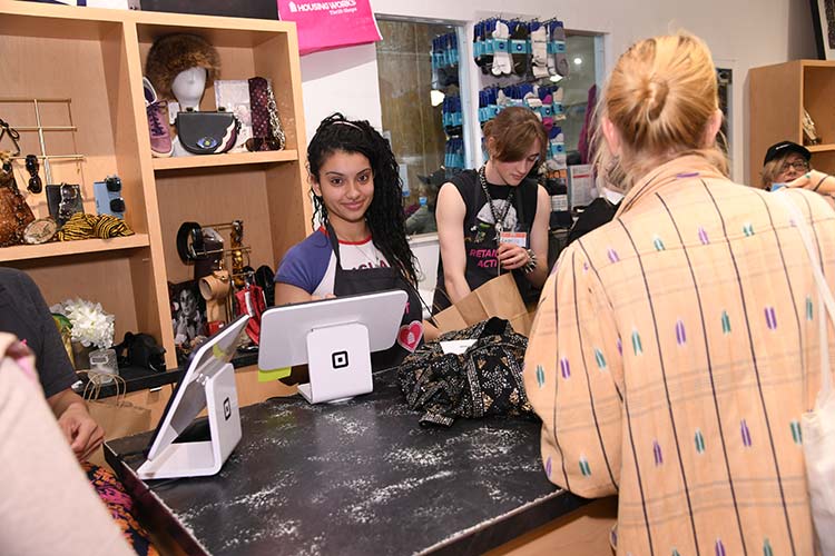 housing-works-thrift-staff